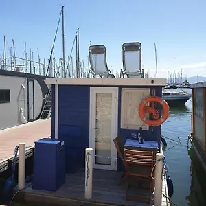 Houseboat Bateau-hôtel